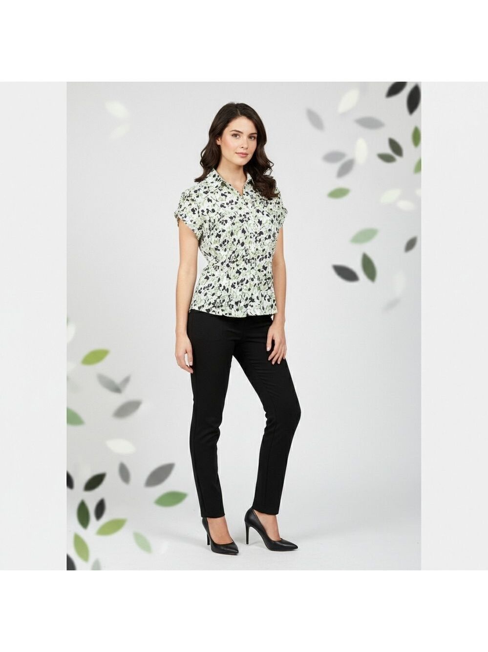 East 5th Blouse With Leaf Design Size Small
